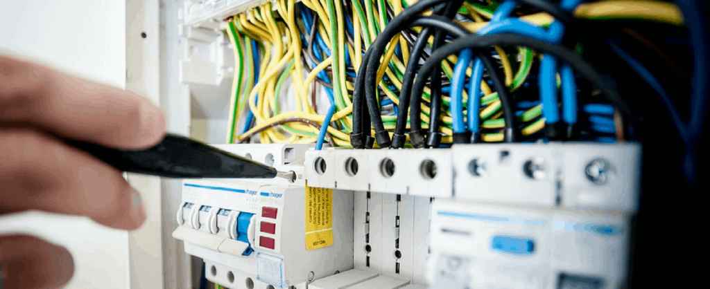 Be careful while hiring electrical equipment